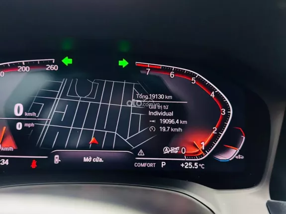 BMW 320i M Sport 2022 - Tiết kiệm ngay 500tr, bank 70%