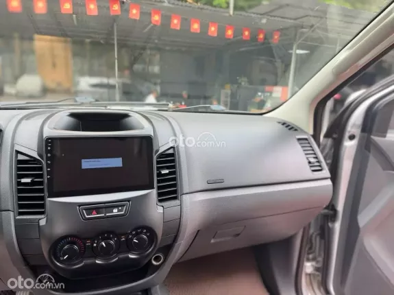 Ford Ranger XLS 2.2 4x2 AT 2014 - Ford Ranger XLS 2.2L 4x2 AT 2014