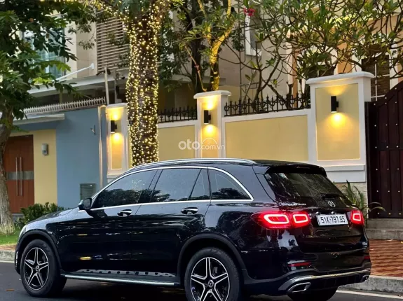Mercedes-Benz GLC 300 4Matic 2022 - Xe lướt odo thấp, giá cực tốt