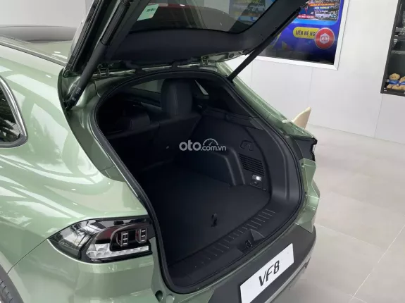 VinFast VF8 Eco 2026 - BẢN 2 CẦU - SẴN ĐỦ MÀU ĐI TẾT - GIẢM 10% + 50 TRIỆU - CỐ ĐỊNH 3% TRONG 3 NĂM