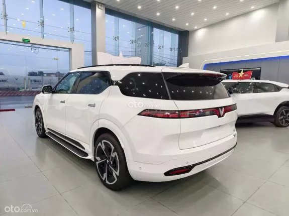 VinFast VF8 Plus 2026 - GIAMR ĐỈNH NÓC KỊCH TRẦN 10% - GIẢM THÊM 50 TRIỆU - LÃI VAY CHỈ 3% CỐ ĐỊNH 3 NĂM MUA LIỀN TAY ĐI TẾT