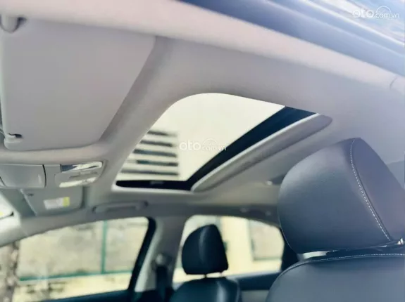 Kia K3 1.6 Luxury 2025 - Xe chưa nốt mũi đốt sơn zin 100%