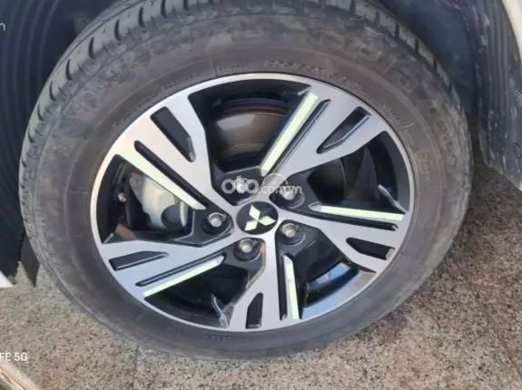 Mitsubishi Xpander 1.5 MT 2021 - Xe chạy 8 vạn số sàn