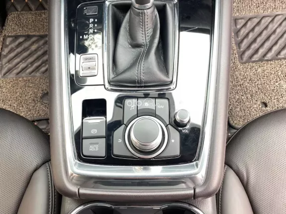 Mazda CX-8 Luxury 2020 - Chạy ít, một chủ Hà Nội