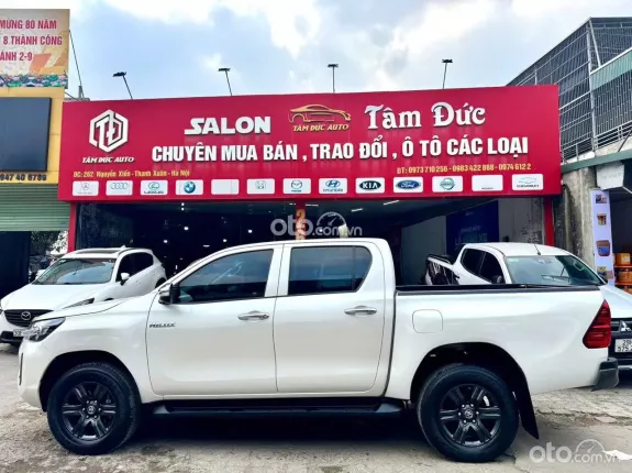 Toyota Hilux 2021 - Xe đẹp bản 2.4V, xem xe liên hệ em 0973710256, giá tốt
