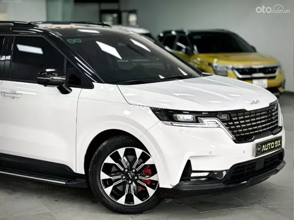 Kia Carnival 2.2D Signature 2022 - Sang trọng, tiện nghi