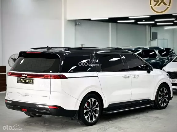 Kia Carnival 2.2D Signature 2022 - Sang trọng, tiện nghi