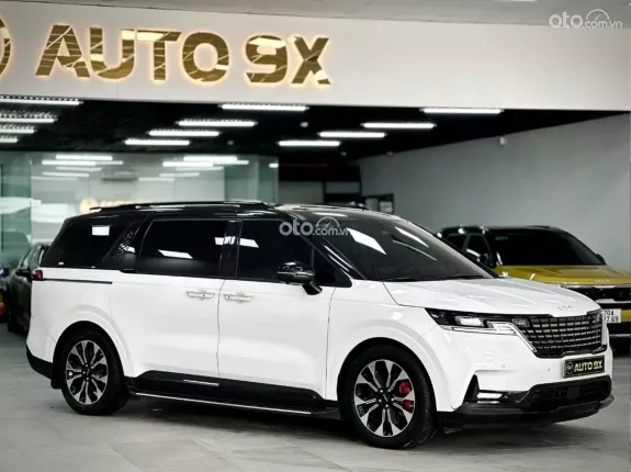 Kia Carnival 2.2D Signature 2022 - Sang trọng, tiện nghi