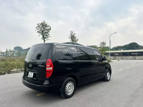 Hyundai Grand Starex 2.5 MT 2008 - Bán Huyndai Starex chở tiền 5 chỗ, đời 2008, xe ko niên hạn, máy dầu
