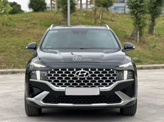 Hyundai Santa Fe 2.2 Dầu Cao cấp 2022 - Odo 7v km zin full lịch sử hãng - lốp theo xe cả dàn