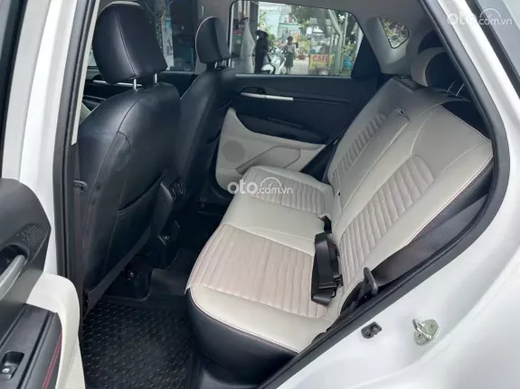 Kia Sonet 1.5 Premium 2023 - Odo 1v km zin - tư nhân 1 chủ từ mới