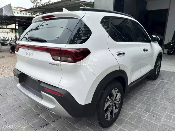 Kia Sonet 1.5 Premium 2023 - Odo 1v km zin - tư nhân 1 chủ từ mới
