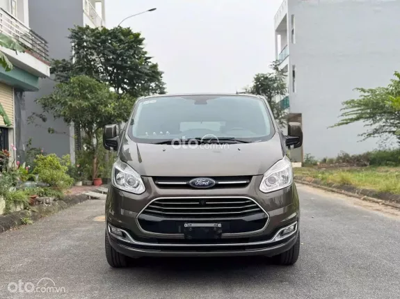 Ford Tourneo Titanium 2019 - Xe cực đẹp, chủ đi giữ gìn