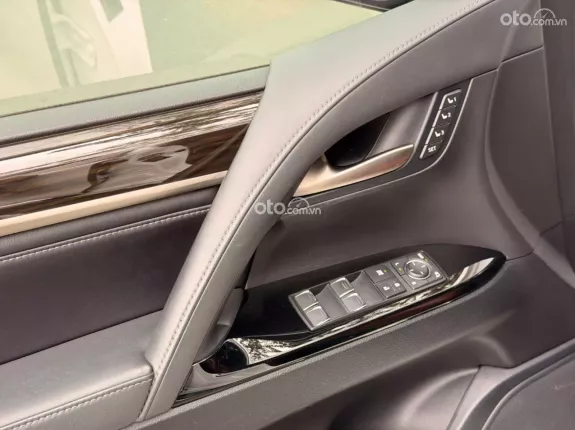 Lexus LX 570 2020 - Giá rẻ cần bán gấp