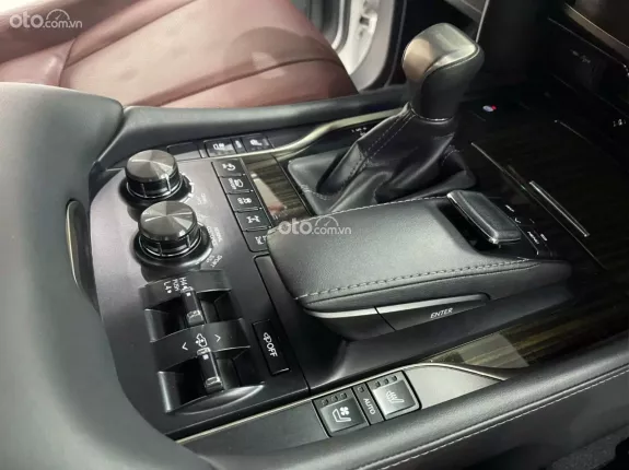 Lexus LX 570 2020 - Giá rẻ cần bán gấp