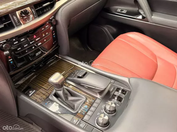 Lexus LX 570 2020 - Giá rẻ cần bán gấp