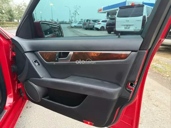 Mercedes-Benz C250 AMG 2011 - Xe đẹp, giá tốt liên hệ em
