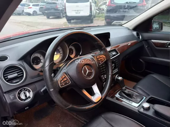Mercedes-Benz C250 AMG 2011 - Xe đẹp, giá tốt liên hệ em