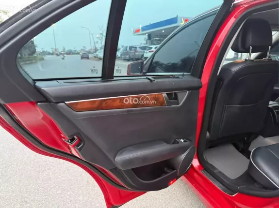 Mercedes-Benz C250 AMG 2011 - Xe đẹp, giá tốt liên hệ em