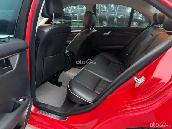 Mercedes-Benz C250 AMG 2011 - Xe đẹp, giá tốt liên hệ em