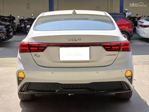 Kia K3 1.6 Luxury 2023 - Phiên bản 1.6 Luxury, đầy đủ tiện nghi hiện đại