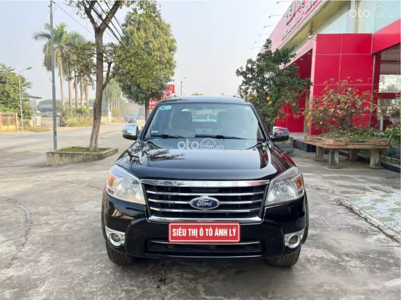Ford Everest 2.5 MT 2010 - SUV 7 chỗ máy dầu cực khỏe, đàm chắc rộng thoáng