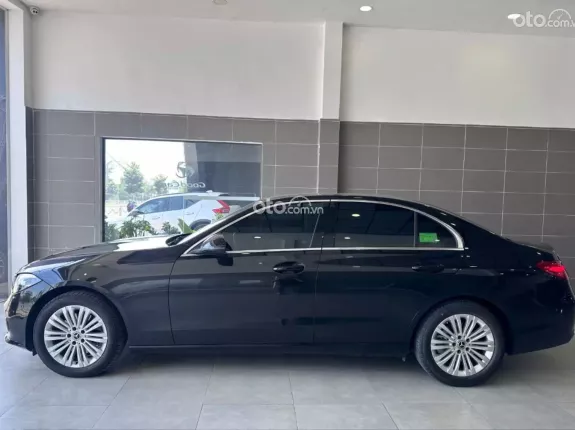 Mercedes-Benz C200 Avantgarde 2023 - Mercedes C200 Avantgarde siêu lướt 7.900km cực đẹp