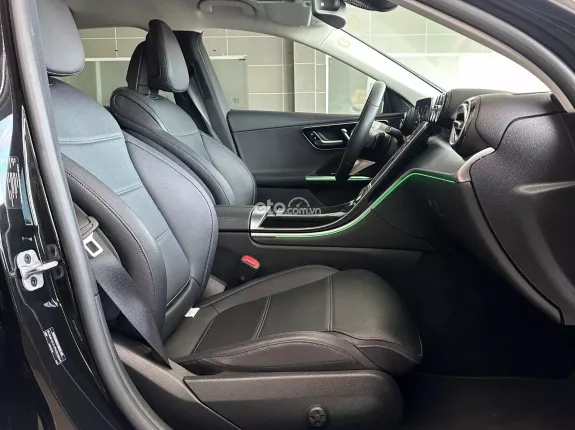 Mercedes-Benz C200 Avantgarde 2023 - Mercedes C200 Avantgarde siêu lướt 7.900km cực đẹp
