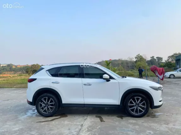 Mazda CX-5 2.0 Luxury 2017 - Đẹp xuất sắc, Zin 100%, sẵn hồ sơ sang tên nhanh chóng