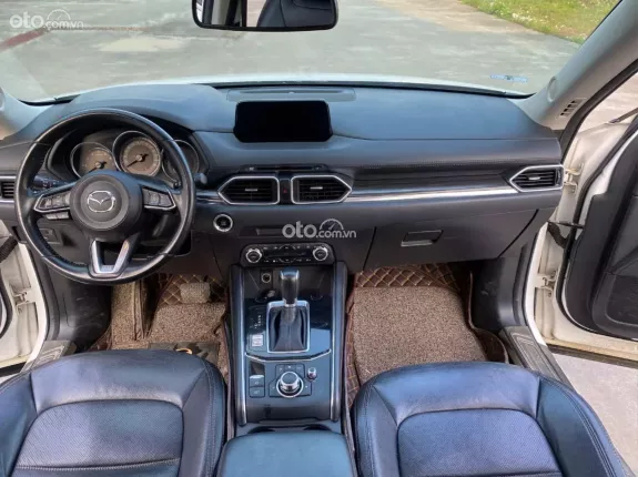 Mazda CX-5 2.0 Luxury 2017 - Đẹp xuất sắc, Zin 100%, sẵn hồ sơ sang tên nhanh chóng