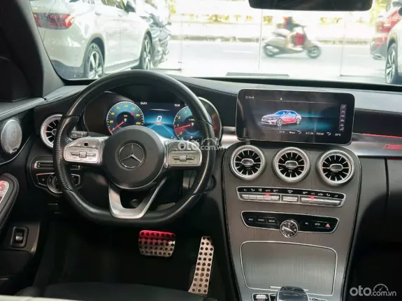 Mercedes-Benz C300 AMG 2021 - XE HOT CÓ SẴN GIAO NGAY!!