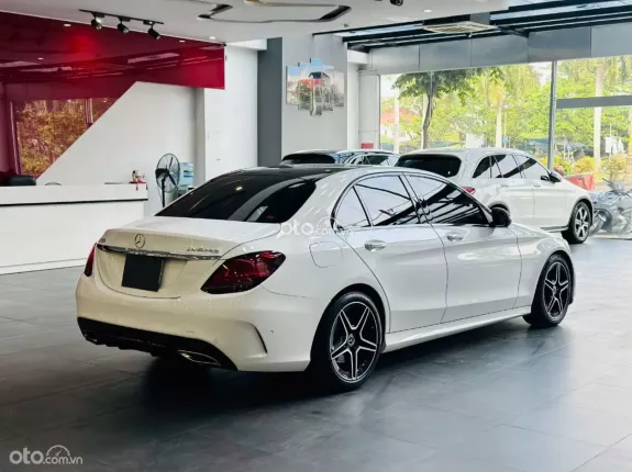 Mercedes-Benz C300 AMG 2021 - XE HOT CÓ SẴN GIAO NGAY!!