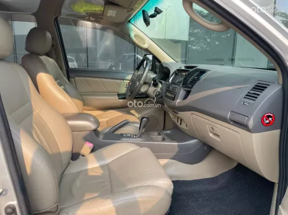 Toyota Fortuner 2.7V 2012 - Odo 14v km zin cực đẹp