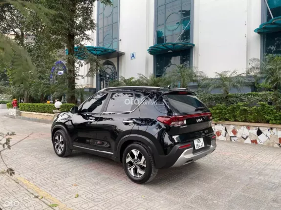 Kia Sonet 1.5 Luxury 2022 - Odo 1,5v km zin