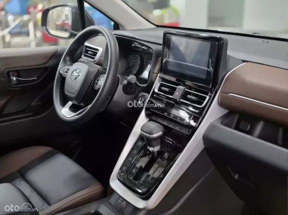 Toyota Innova Cross 2026 - Phiên bản 2.0G mới chi phí đầu tư bán đầu tiết kiệm