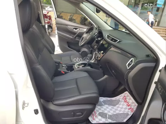 Nissan X trail 2.5 SV 4WD 2020 - Xe đẹp bản 2 cầu, liên hệ xem xe tại Hà Nội