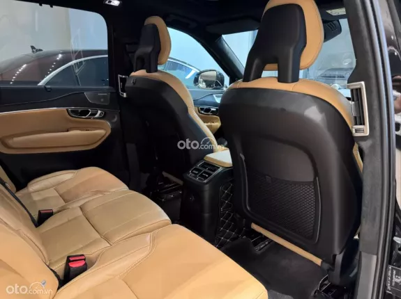 Volvo XC90 2022 - Volvo XC90 T8 AWD Recharge Inscription Model 2022
