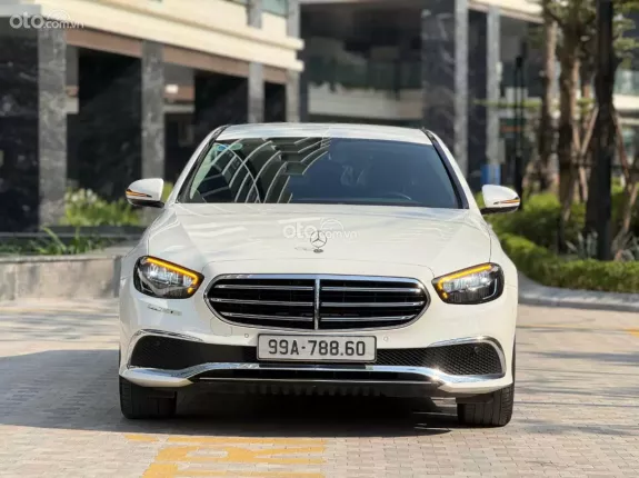 Mercedes-Benz E200 Exclusive 2021 - Phiên bản cao cấp giá cực tốt