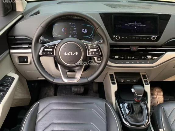 Kia Carens 2024 - Giá rẻ cần bán gấp