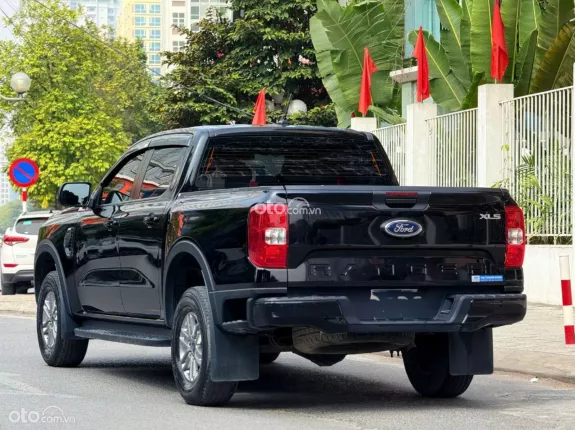 Ford Ranger XLS 2.0L 4x2 AT 2024 - Ford Ranger XLS 2.0L 4×2 AT sx 2024