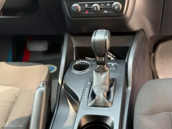 Ford Ranger XLS 2.0L 4x2 AT 2024 - Ford Ranger XLS 2.0L 4×2 AT sx 2024