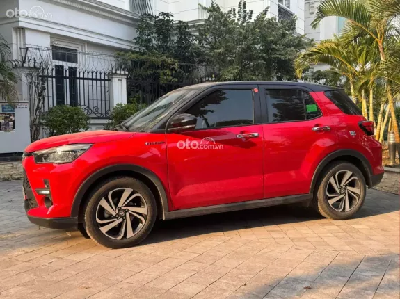 Toyota Raize 2024 - Odo 2.900 km: Gần như xe lướt, lốp theo xe còn nguyên dàn