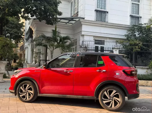 Toyota Raize 2024 - Odo 2.900 km: Gần như xe lướt, lốp theo xe còn nguyên dàn