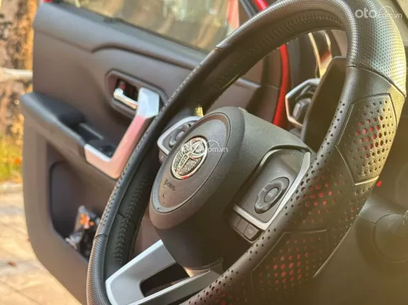 Toyota Raize 2024 - Odo 2.900 km: Gần như xe lướt, lốp theo xe còn nguyên dàn