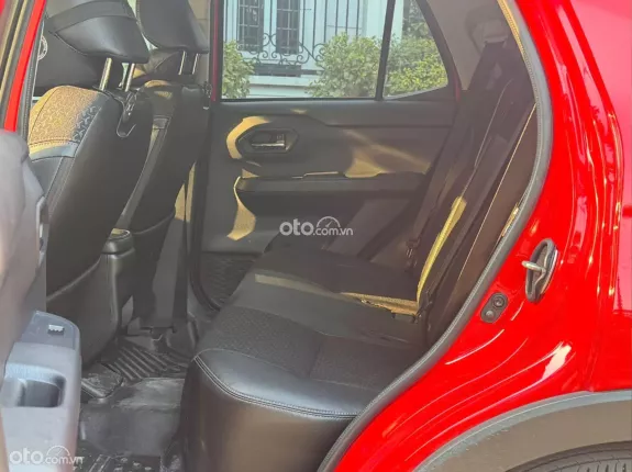 Toyota Raize 2024 - Odo 2.900 km: Gần như xe lướt, lốp theo xe còn nguyên dàn