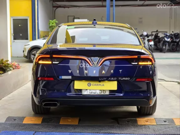 VinFast LUX A2.0 Tiêu chuẩn 2022 - Sedan hạng D rộng rãi, giá hợp lý dưới 600 triệu