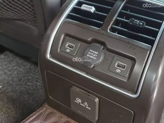 VinFast LUX A2.0 Tiêu chuẩn 2022 - Sedan hạng D rộng rãi, giá hợp lý dưới 600 triệu