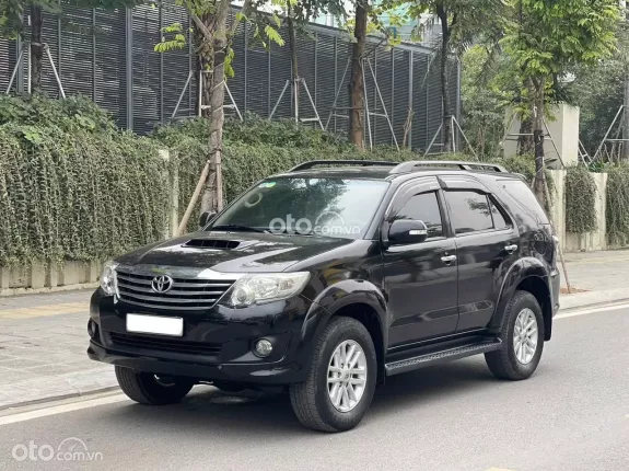 Toyota Fortuner 2.4 MT 4x2 2013 - Đẹp xuất sắc