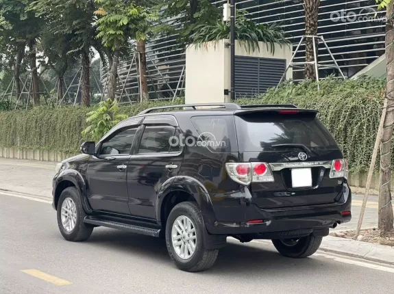 Toyota Fortuner 2.4 MT 4x2 2013 - Đẹp xuất sắc