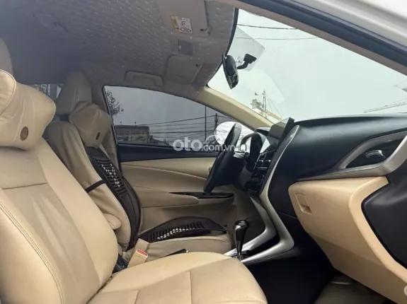 Toyota Vios 1.5G AT 2019 - Zin từ cò hỗ trợ bank